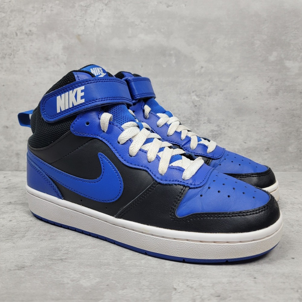 Nike Kids Blue and Black Sneakers